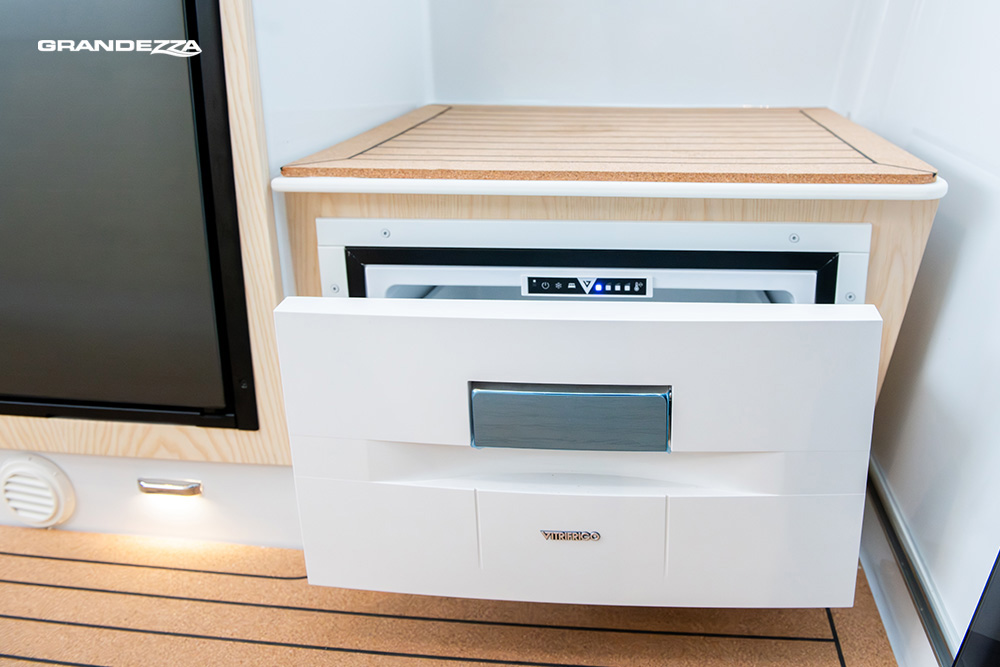 Drawer fridge, 30 litres