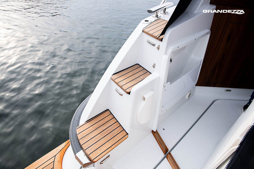 LED lights to aft deck & steps