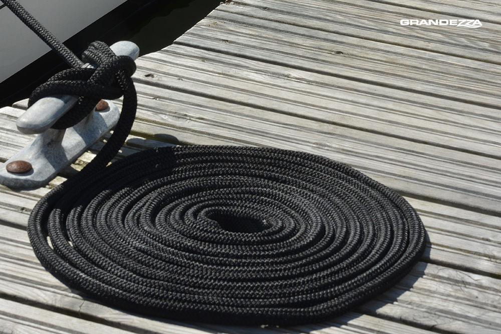 Mooring lines (4)