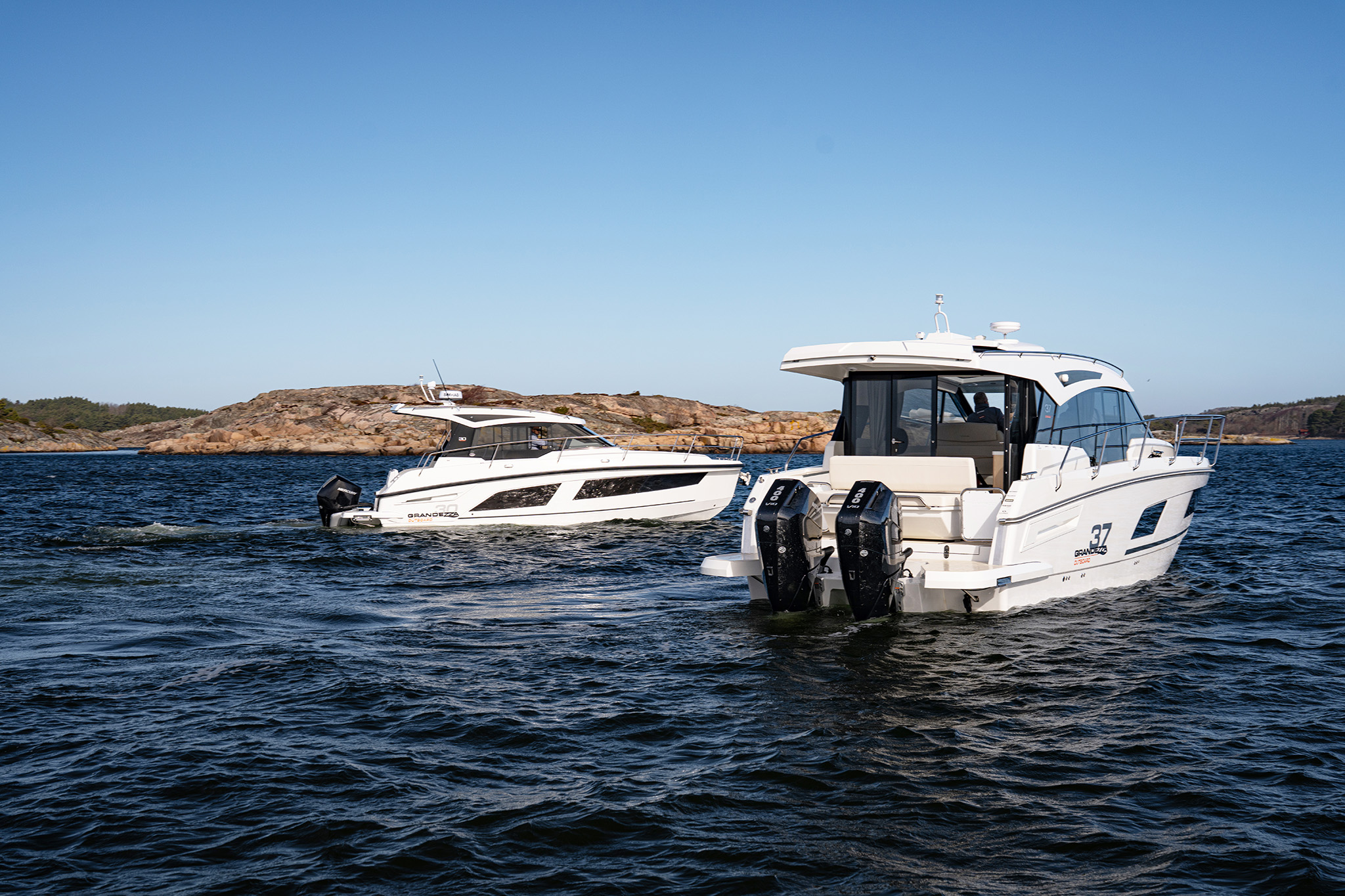 Flipper Market Oy ny återförsäljare för Grandezza-båtar i Finland